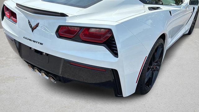 Used 2019 Chevrolet Corvette Stingray Coupe w/ Carbon Flash Badge Package image 38