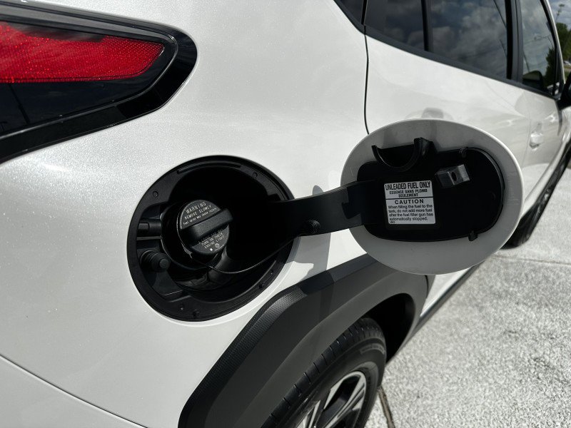Certified 2025 Subaru Crosstrek 2.0i Premium image 9