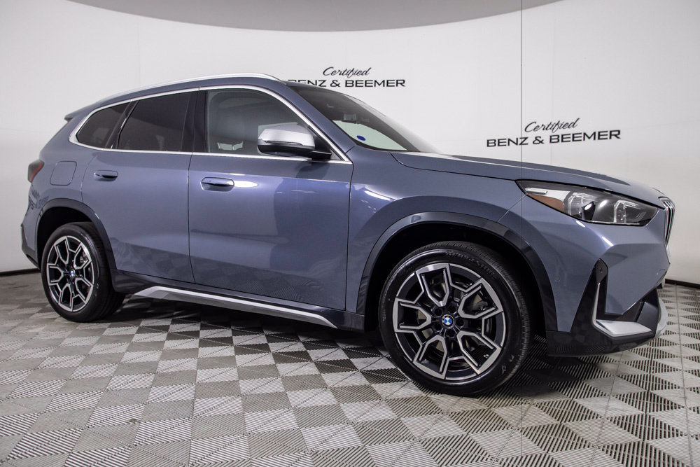 Used 2023 BMW X1 xDrive28i w/ Convenience Package AWD/4WD image 2