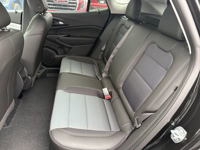 New 2026 Chevrolet Trax LT w/ Driver Confidence Package FWD image 26