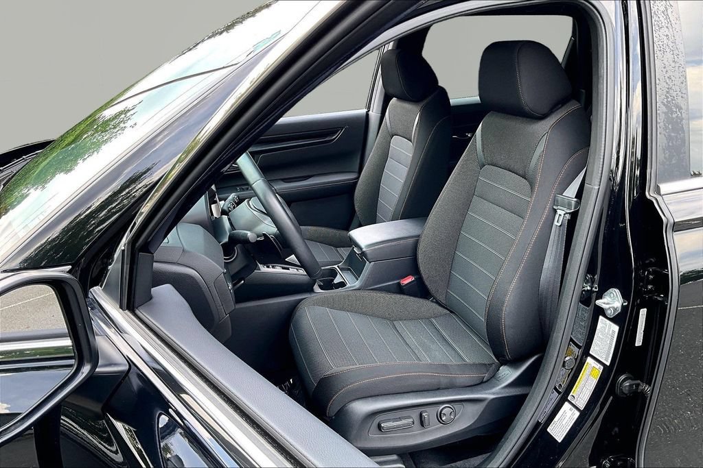 Certified 2025 Honda CR-V Sport image 15