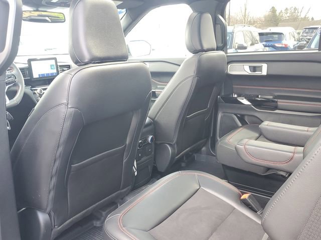 Certified 2024 Ford Explorer ST-Line w/ Class IV Trailer Tow Package AWD/4WD image 27