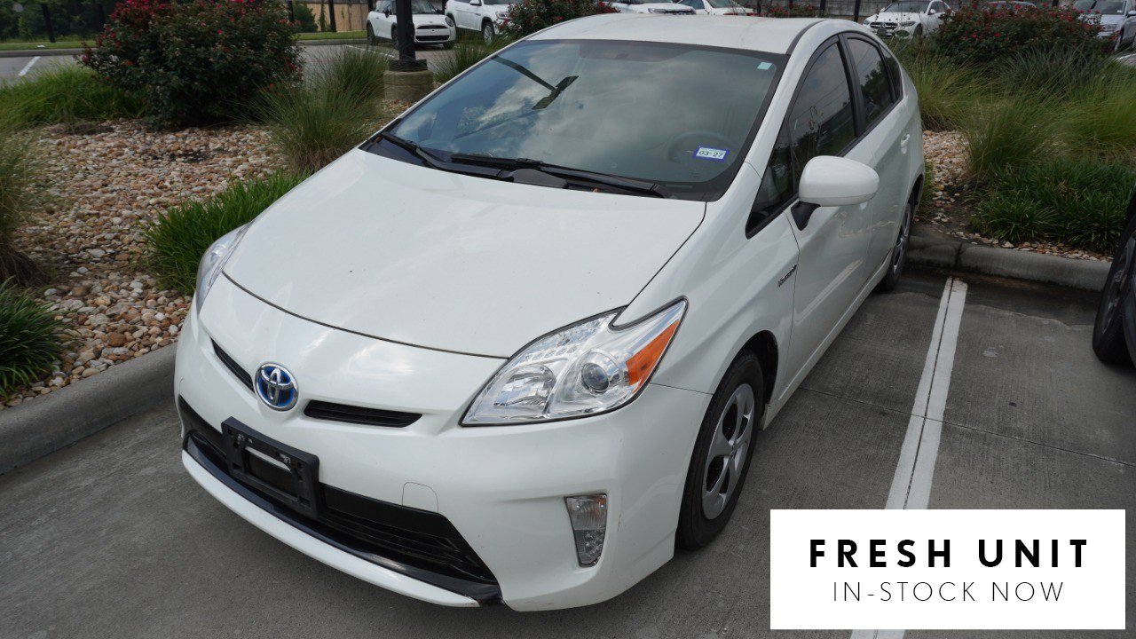 Used 2012 Toyota Prius Three FWD image 1