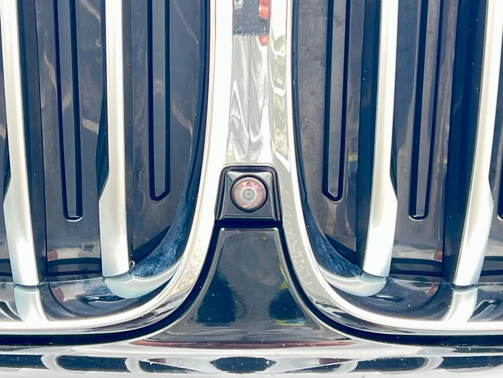 Used 2023 BMW X5 sDrive40i w/ Premium Package image 13