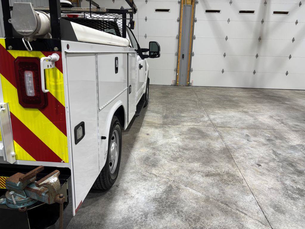 Used 2020 Ford F250 XL w/ Power Equipment Group RWD image 10