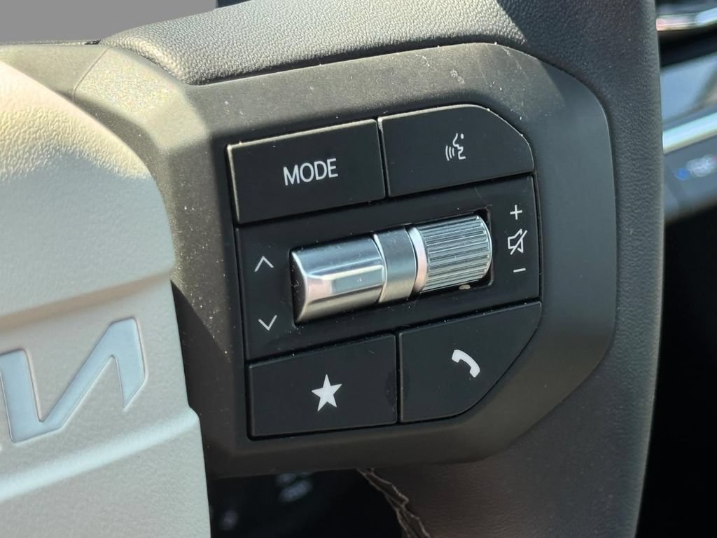 Used 2025 Kia K4 GT-Line FWD image 19