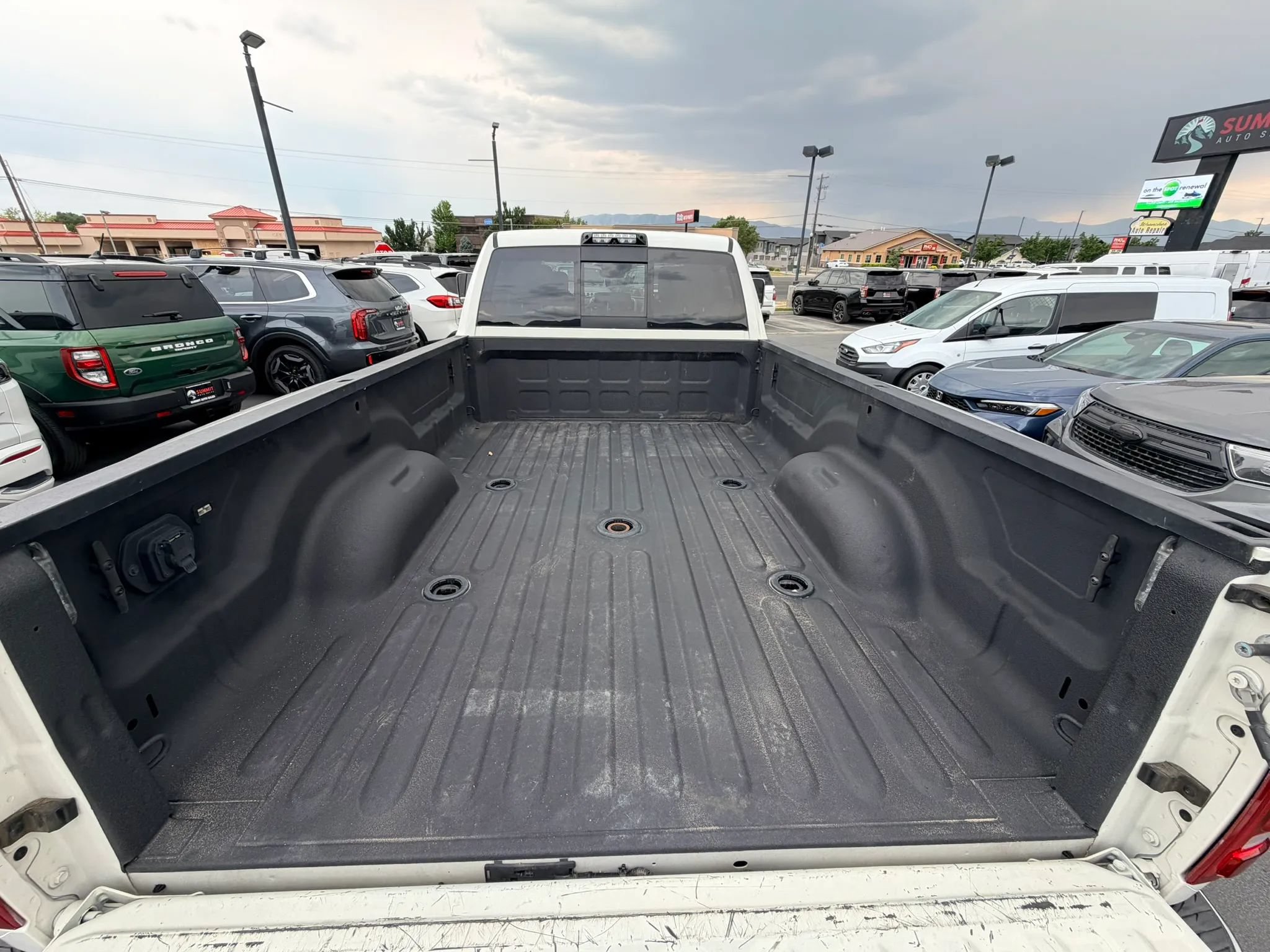 Used 2019 RAM 3500 Laramie AWD/4WD image 27
