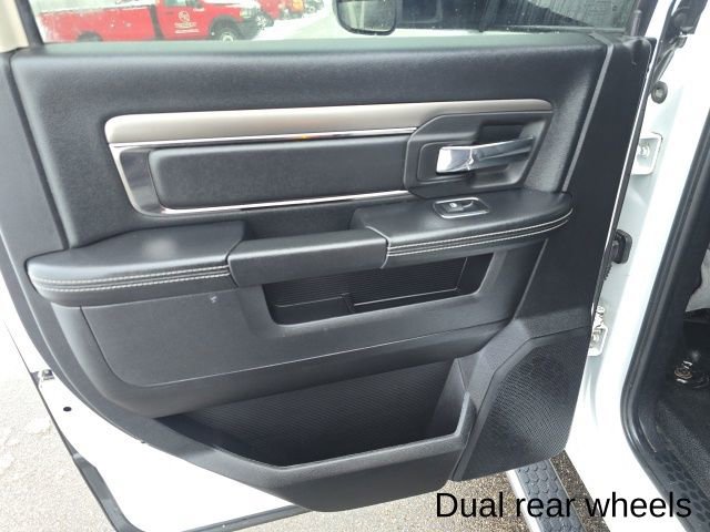 Used 2018 RAM 3500 Tradesman w/ Chrome Appearance Group image 26