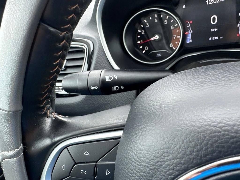 Used 2020 Jeep Compass Limited AWD/4WD image 22