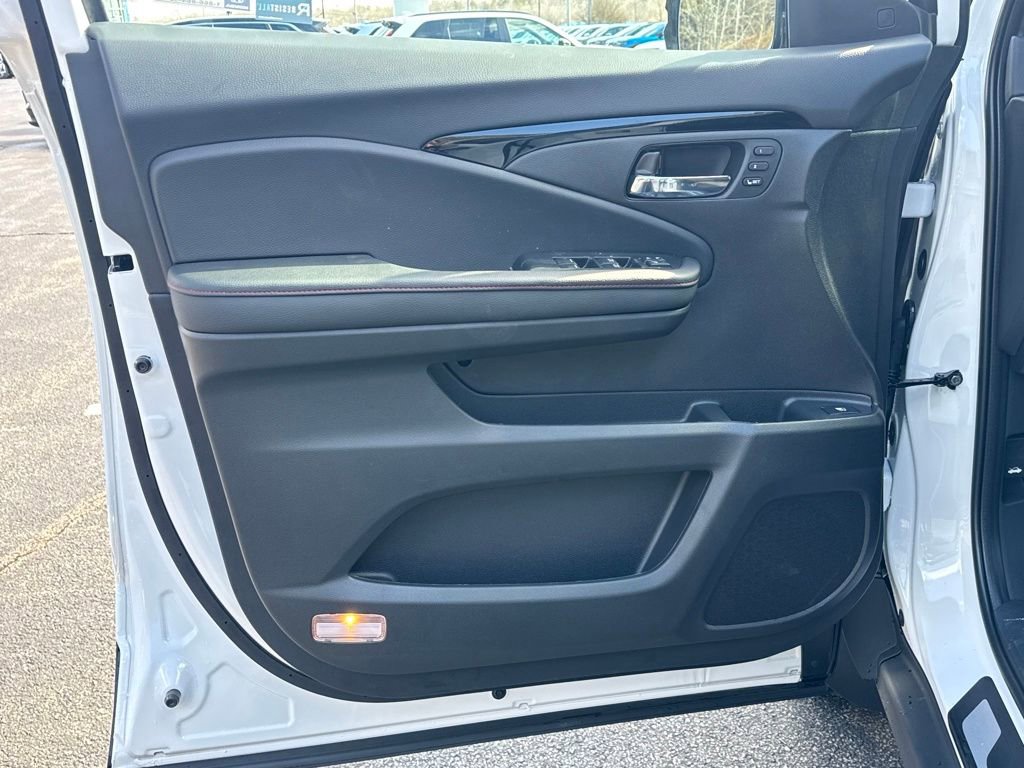New 2026 Honda Ridgeline Black Edition image 24