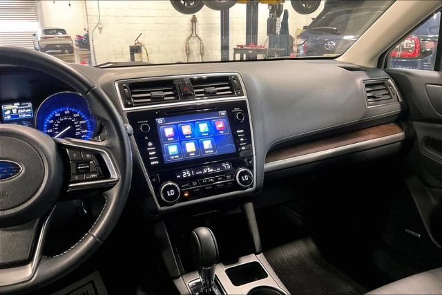 Used 2018 Subaru Outback 2.5i Limited AWD/4WD image 6