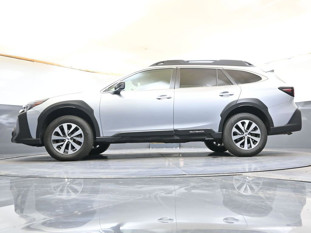 Certified 2024 Subaru Outback Premium AWD/4WD image 31