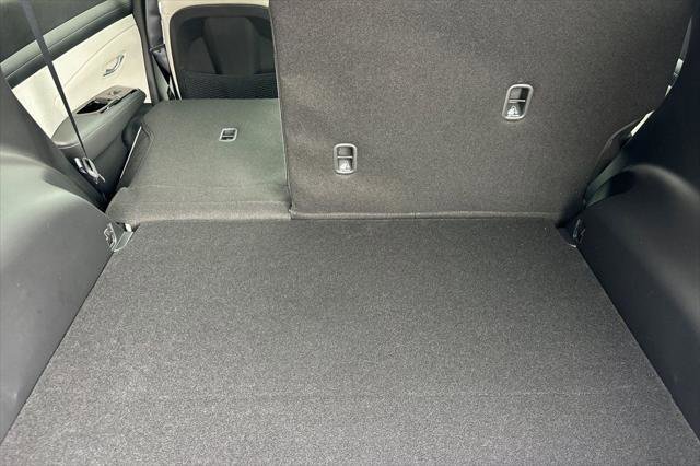 New 2026 Hyundai Tucson Limited image 12