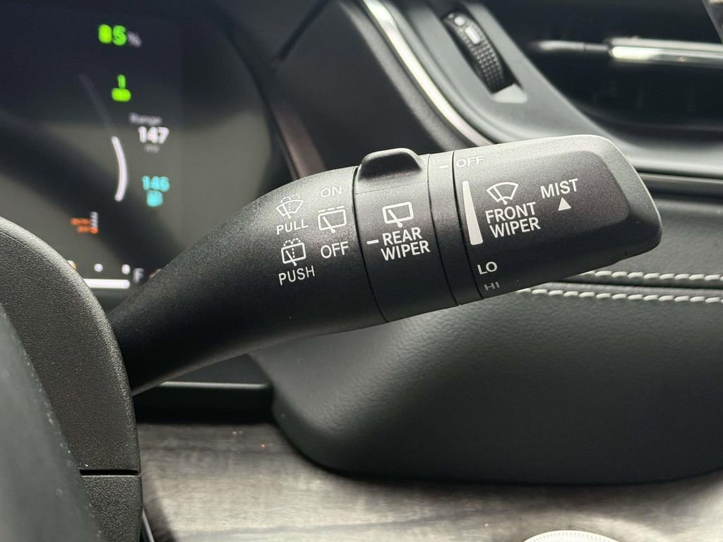 Used 2023 Jeep Grand Cherokee Overland image 27