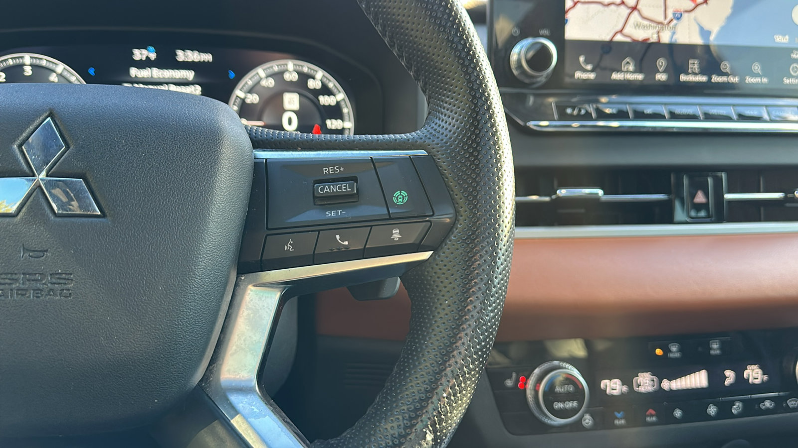 Used 2022 Mitsubishi Outlander SEL image 18