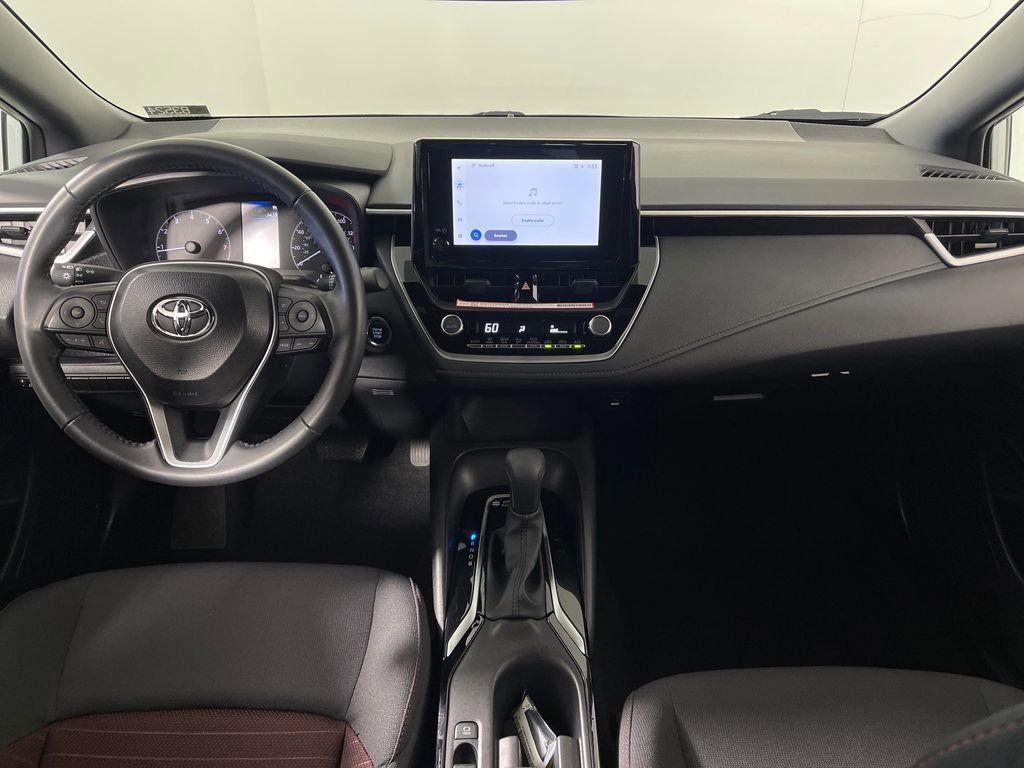 Certified 2025 Toyota Corolla SE w/ Convenience Package image 14