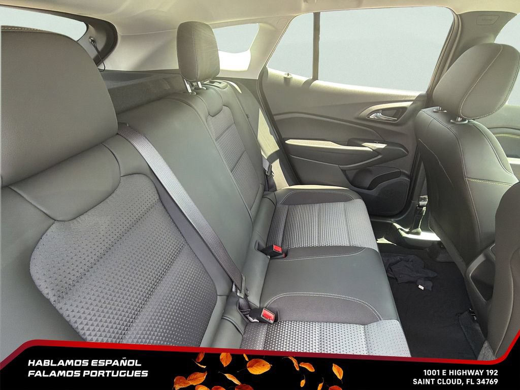 Used 2024 Chevrolet Trax LT w/ Driver Confidence Package FWD image 25