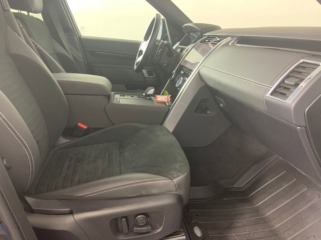 Used 2023 Land Rover Discovery S R-Dynamic AWD/4WD image 19