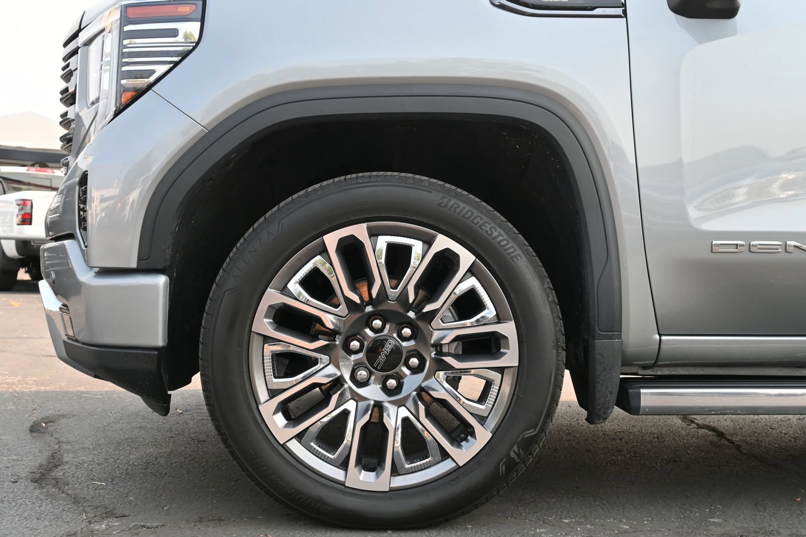 Used 2025 GMC Sierra 1500 Denali Ultimate AWD/4WD image 28