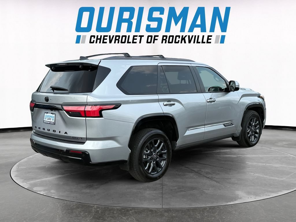 Used 2025 Toyota Sequoia Platinum AWD/4WD image 6