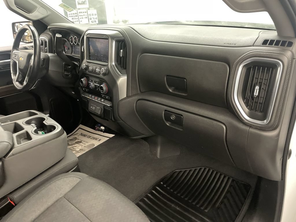 Used 2022 Chevrolet Silverado 1500 LT AWD/4WD image 22