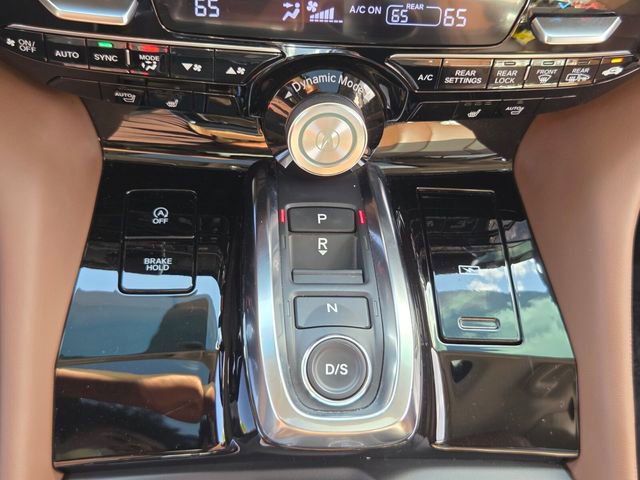 Used 2024 Acura MDX SH-AWD w/ Technology Package image 19