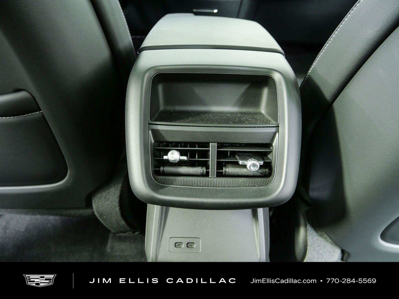 Used 2026 Cadillac Lyriq Sport RWD image 21