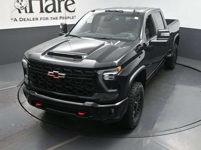 New 2026 Chevrolet Silverado 2500 ZR2 w/ LPO, Dark Essentials Package AWD/4WD image 23