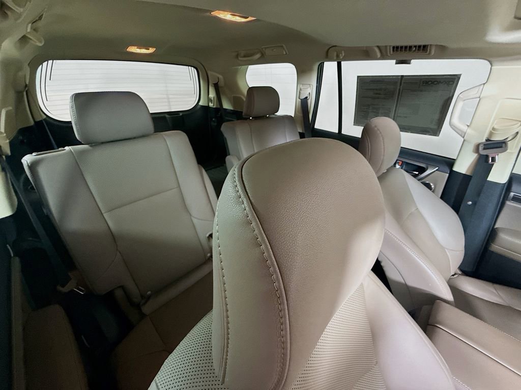 Used 2023 Lexus GX 460 Premium image 30