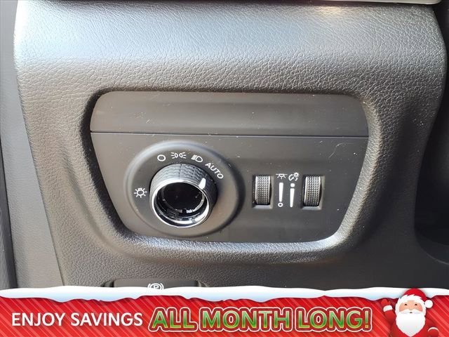 Used 2022 Jeep Grand Cherokee Altitude image 20