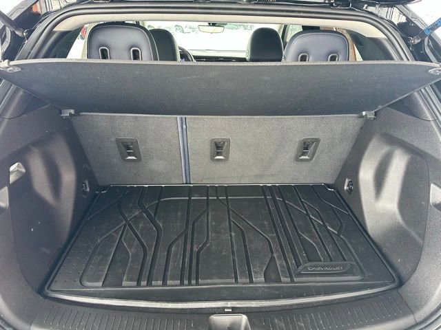 Used 2022 Chevrolet Bolt EUV Premier w/ Super Cruise Package image 19