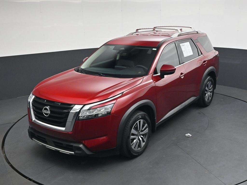 Used 2023 Nissan Pathfinder SL FWD image 31