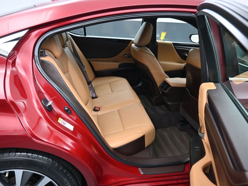 Used 2019 Lexus ES 350 w/ Premium Package image 37