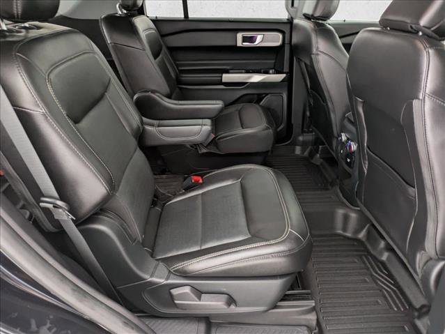 Used 2021 Ford Explorer Limited w/ Equipment Group 301A image 21