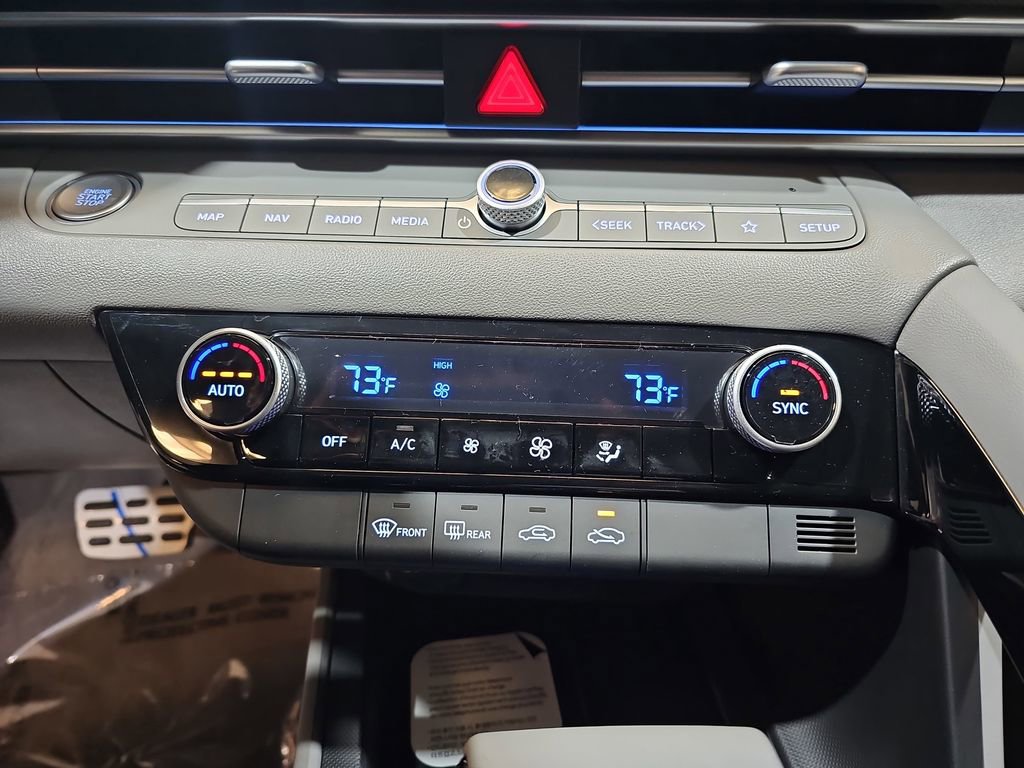 New 2026 Hyundai Elantra Sport image 22