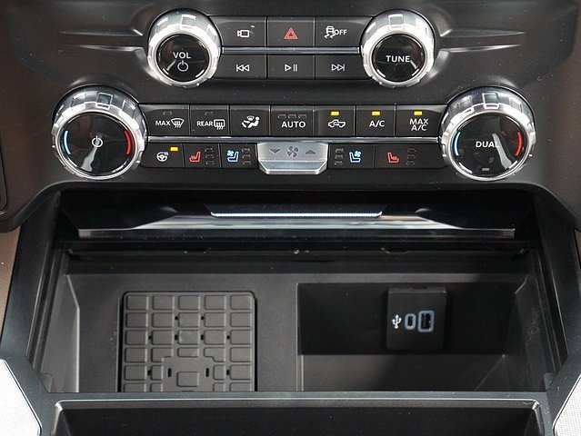 New 2026 Ford F350 King Ranch w/ Tremor Off-Road Package image 22