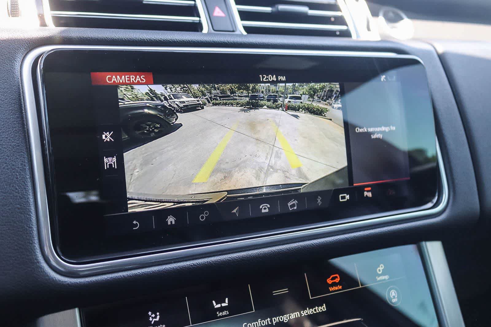 Used 2021 Land Rover Range Rover AWD/4WD image 25