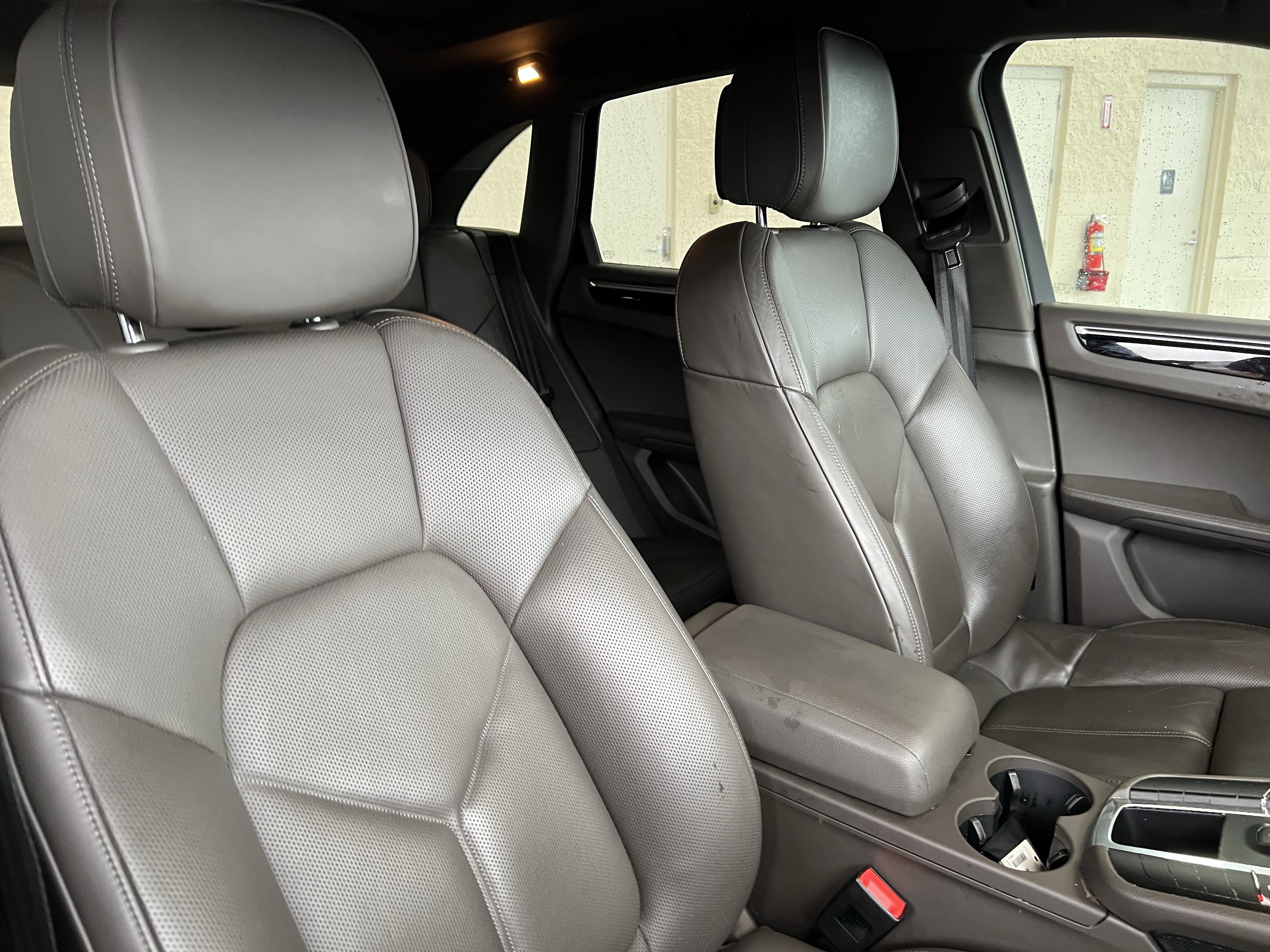 Used 2016 Porsche Macan S image 35