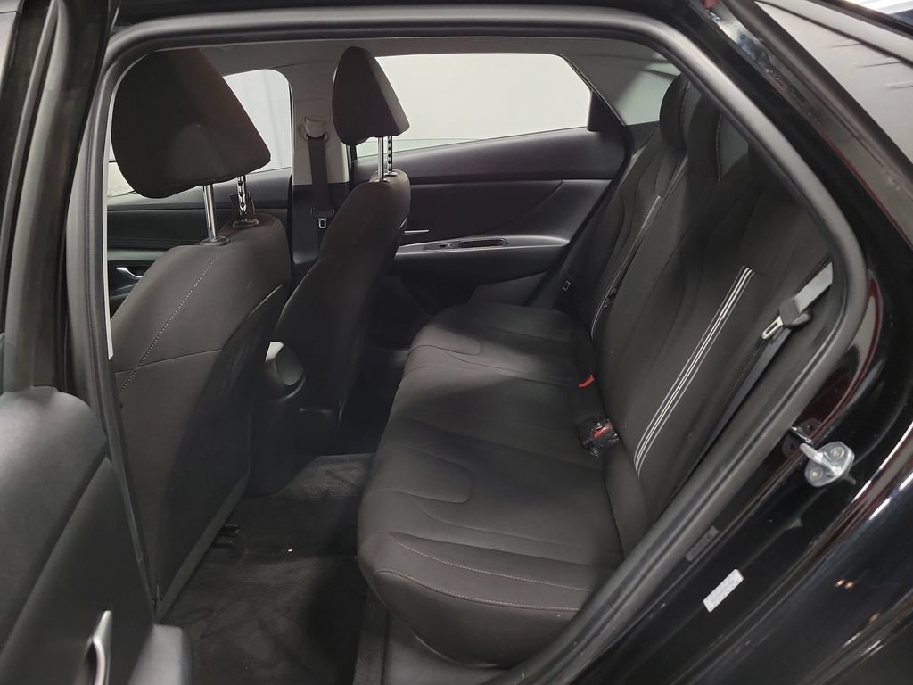 Used 2023 Hyundai Elantra SEL FWD image 24