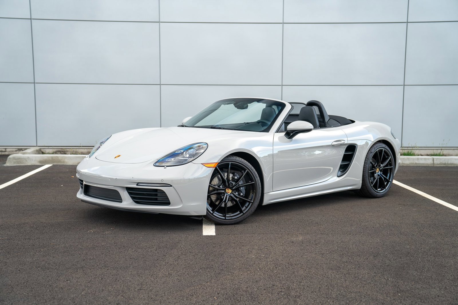 New 2025 Porsche 718 Boxster