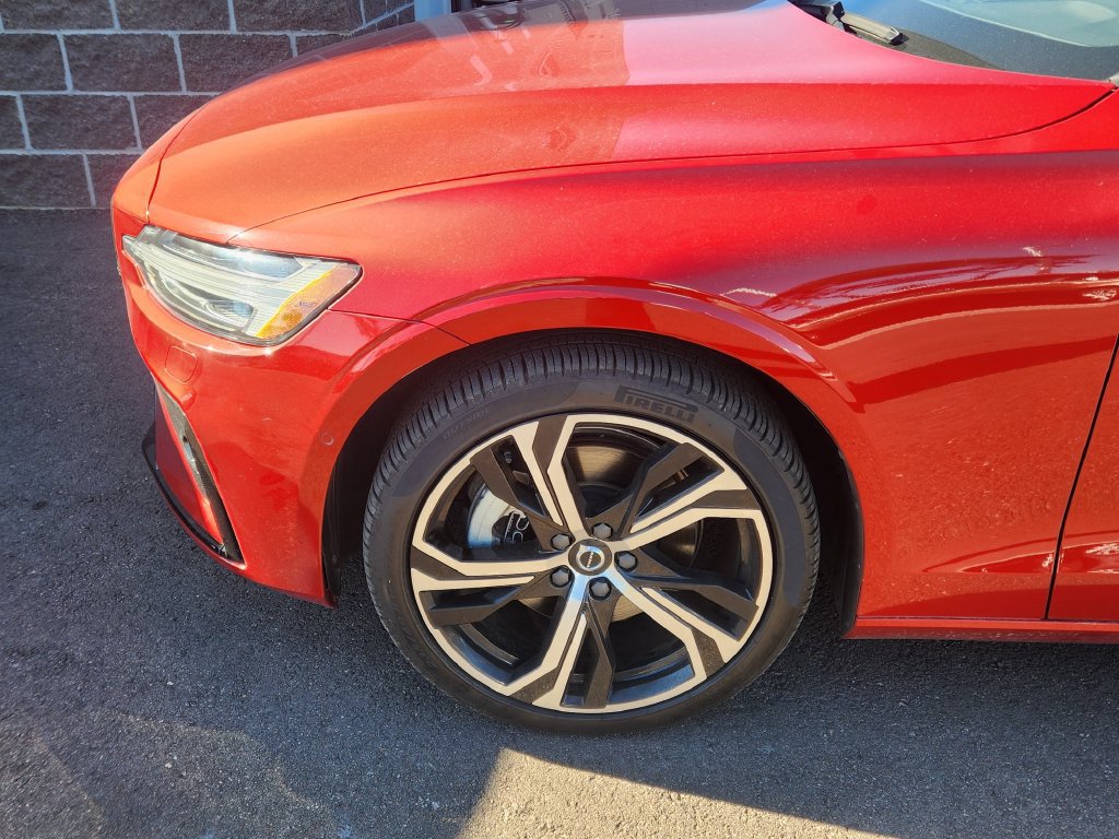 Used 2024 Volvo S60 B5 Plus w/ Climate Package AWD/4WD image 5