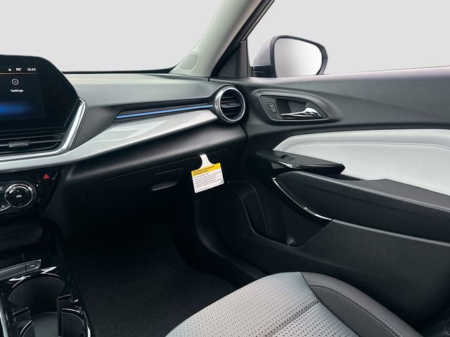 New 2026 Chevrolet Trax LT w/ Driver Confidence Package image 24