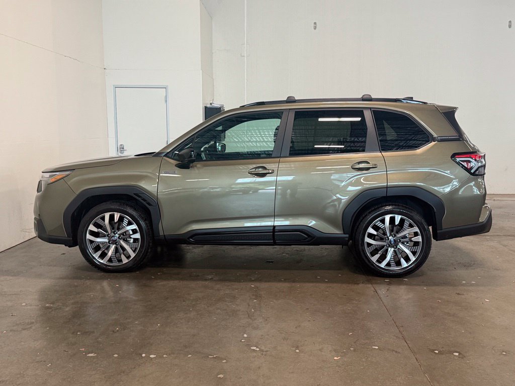 Used 2026 Subaru Forester Touring AWD/4WD image 16