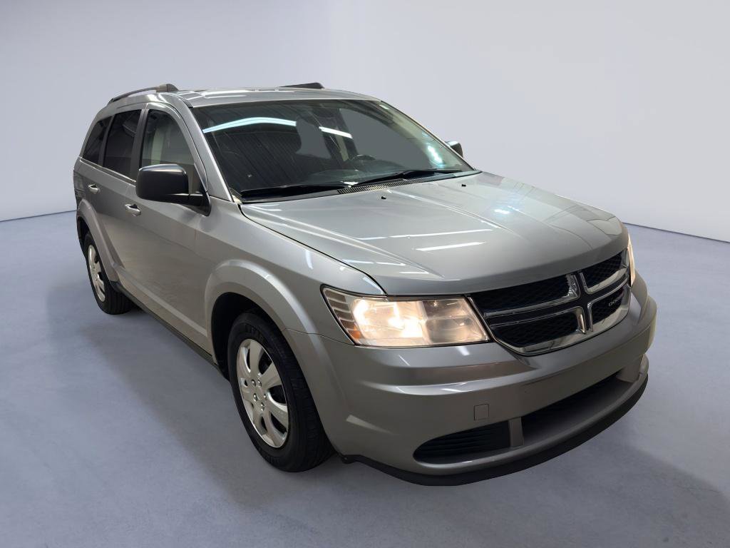 Used 2018 Dodge Journey SE w/ Popular Equipment Group FWD image 1