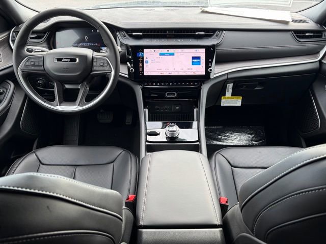 New 2026 Jeep Grand Cherokee Limited w/ Luxury Tech Group II image 36