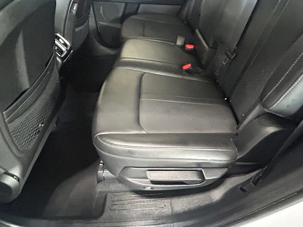 Used 2023 Kia Sorento S AWD/4WD image 48