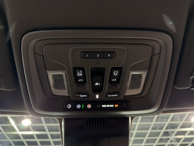 Used 2026 GMC Sierra 1500 Denali w/ Denali Reserve Package AWD/4WD image 26