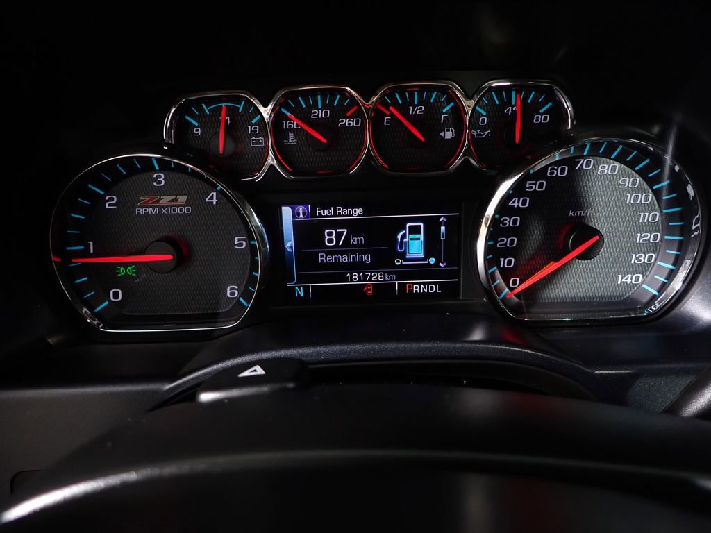 Used 2018 Chevrolet Silverado 1500 LT w/ All Star Edition image 19