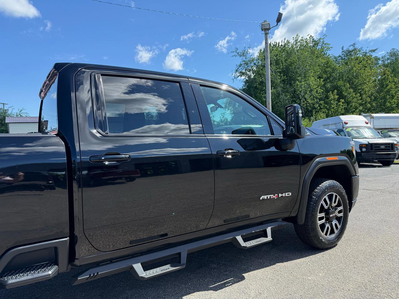 Used 2022 GMC Sierra 2500 AT4 AWD/4WD image 17