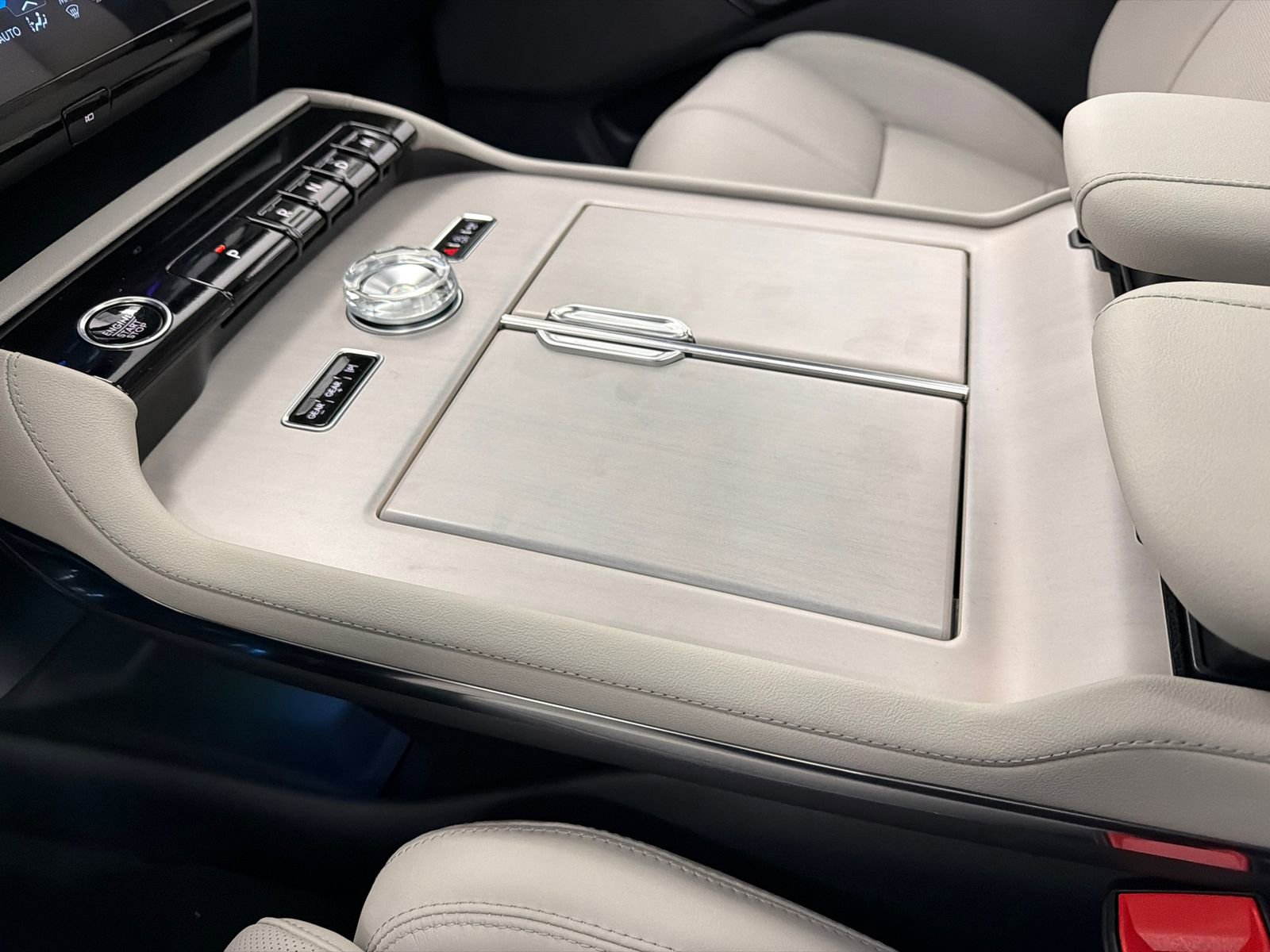 New 2026 Lincoln Navigator L Reserve image 34